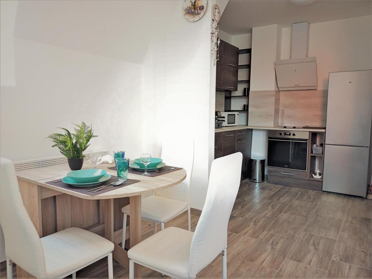 Szellorozsa Apartman Fonyod Exterior photo
